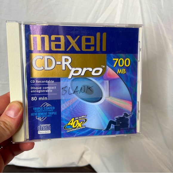 Vintage Single Maxell® CD-R Pro Series Media With Jewel Cases, 700MB/80 Minutes - Picture 1 of 6